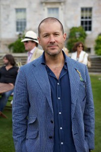 Jonathan_Ive_(OTRS)